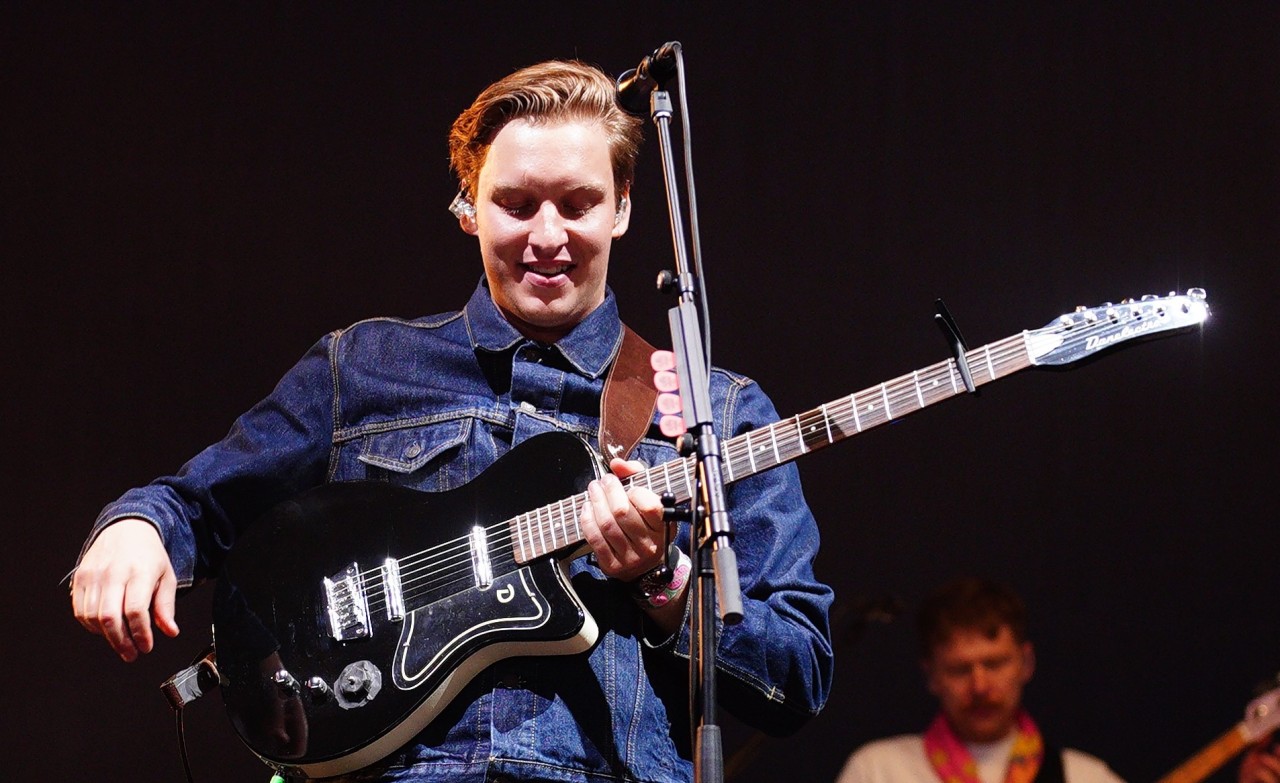 George Ezra performet seinen neusten Song. (Archivbild)