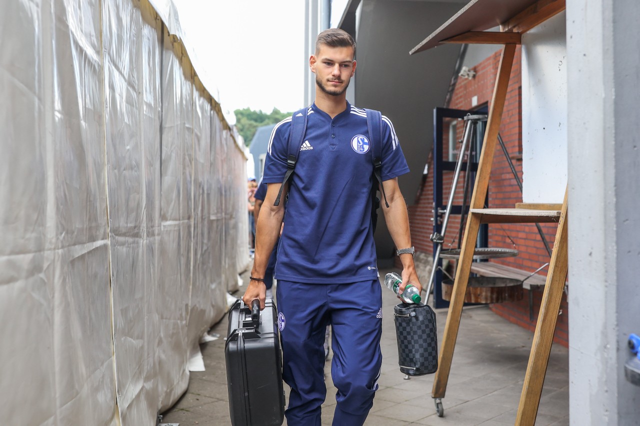 Tom Krauß will sich auf Schalke durchsetzen. 