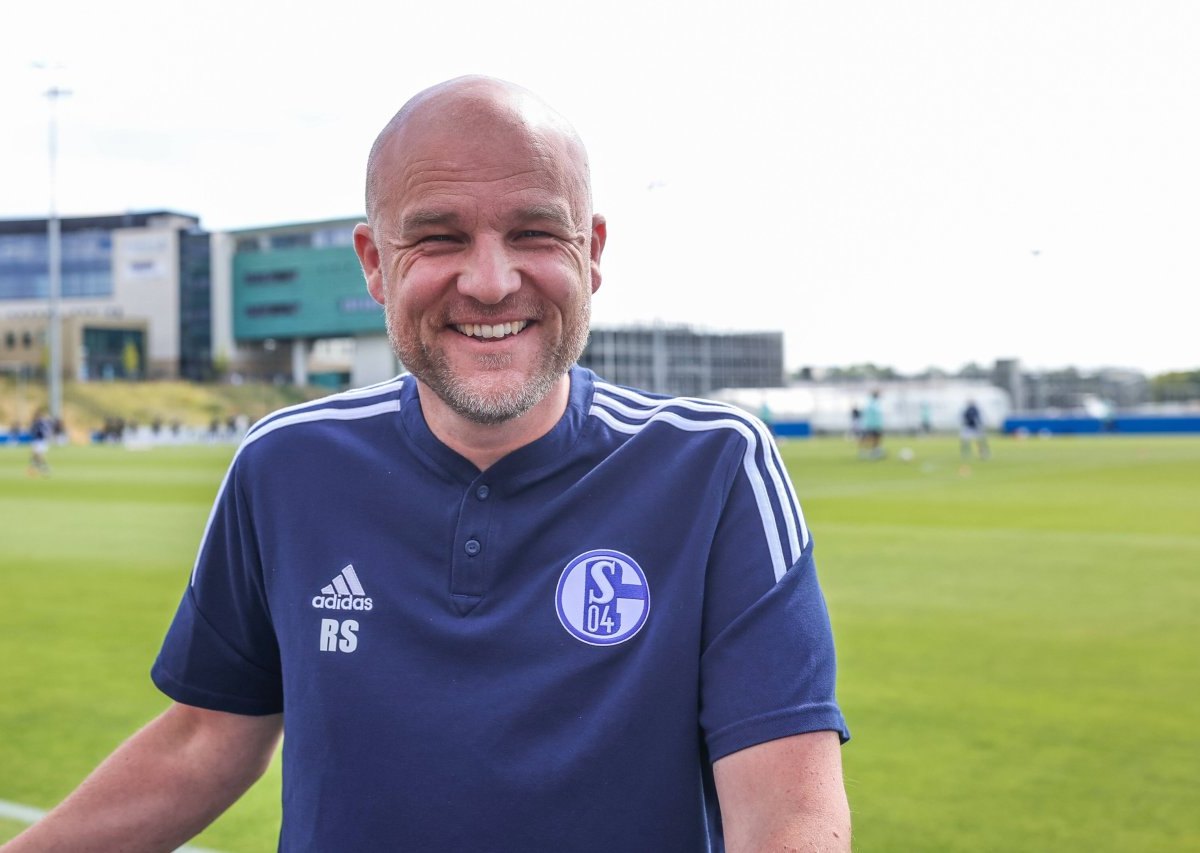 Rouven Schröder FC Schalke 04