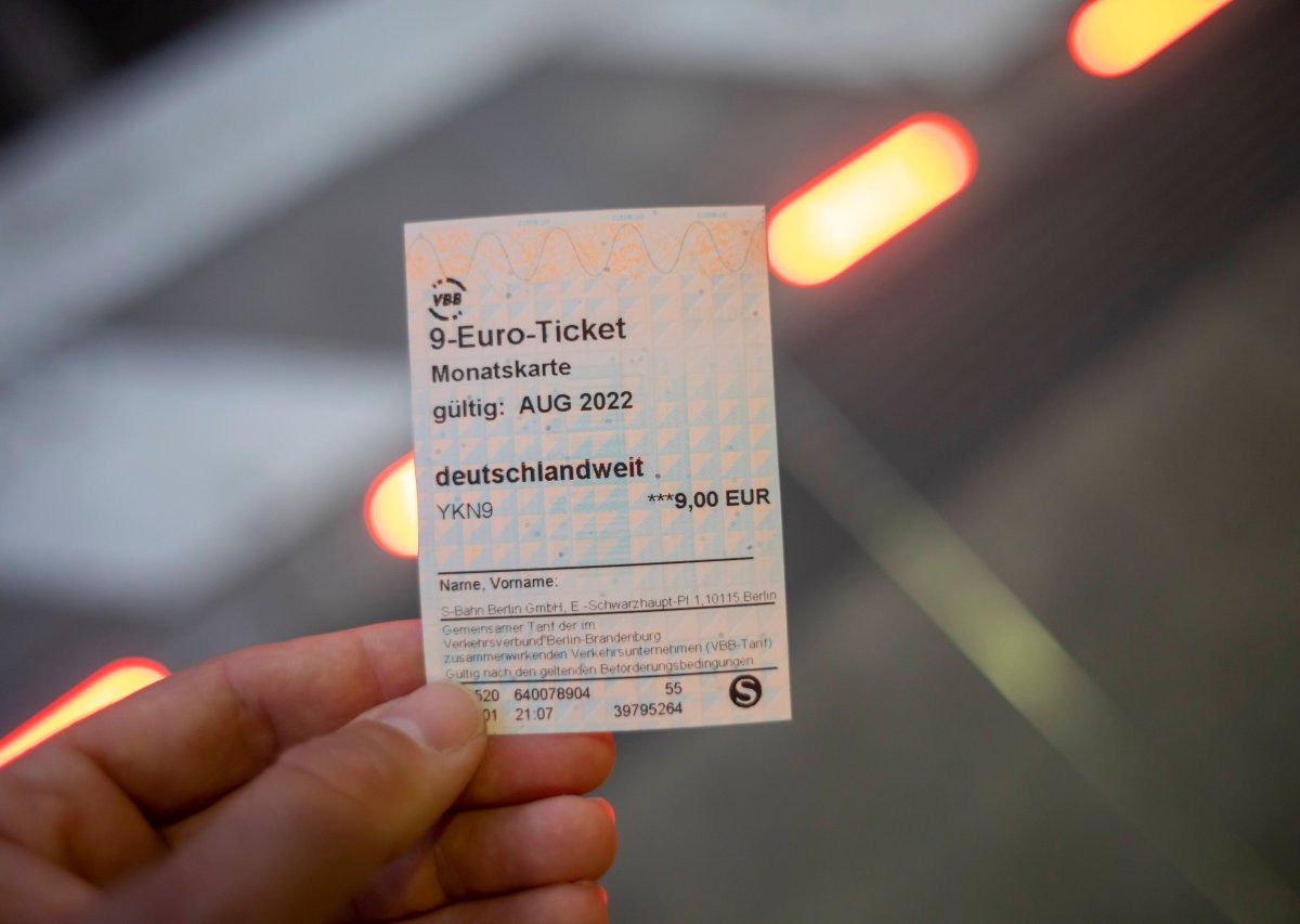 9-Euro-Ticket.jpg