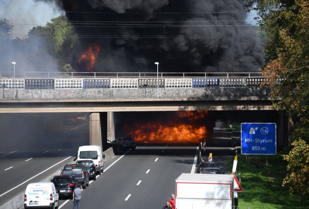 A40 bei Mülheim.jpg