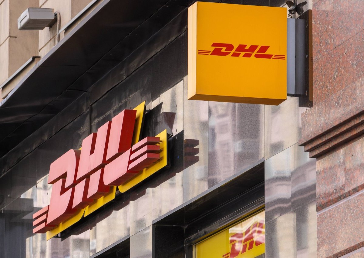 DHL.jpg