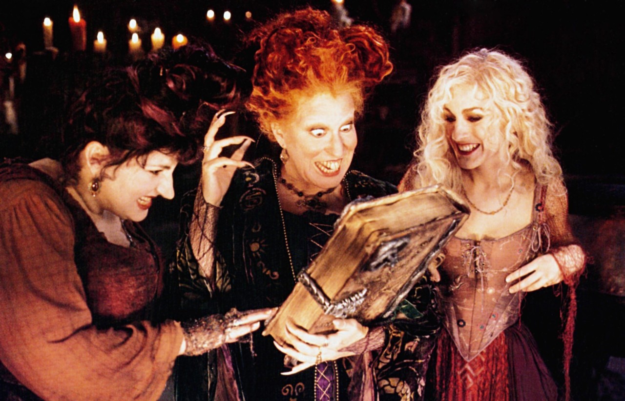 Disney+ bringt „Hocus Pocus“ mit einer Fortsetzung zurück. Die Hexen bleiben aber die Selben.