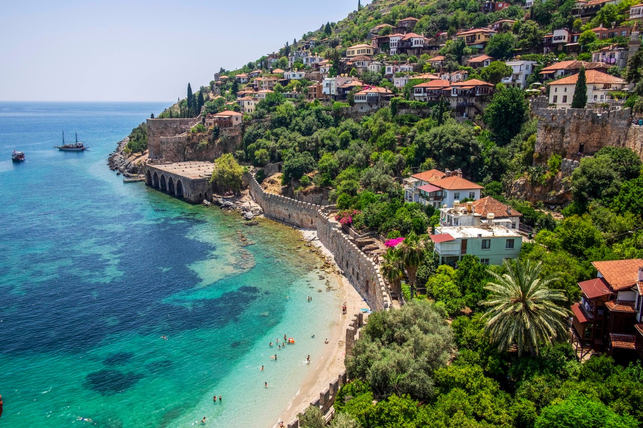 Ein Vierjähriger und seine Mutter sind während ihres Urlaubs in der Türkei spurlos verschwunden. Die Behörden bitten nun um Mithilfe. (Symbolbild)