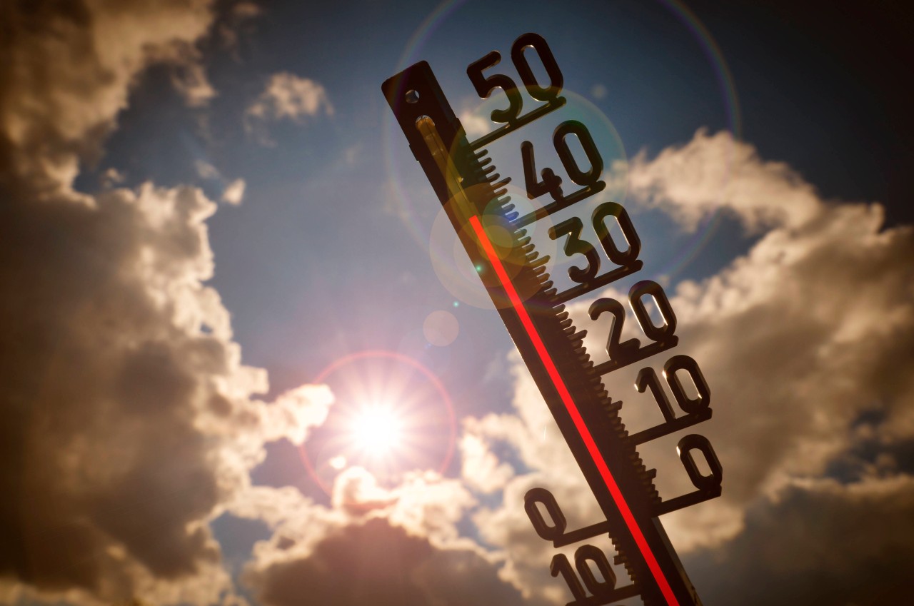 Wetter in NRW: Auf die Hitze folgt schon bald eine deftige Abkühlung. (Symbolbild)