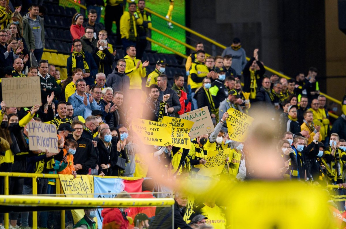 borussia-dortmund-trikots.jpg