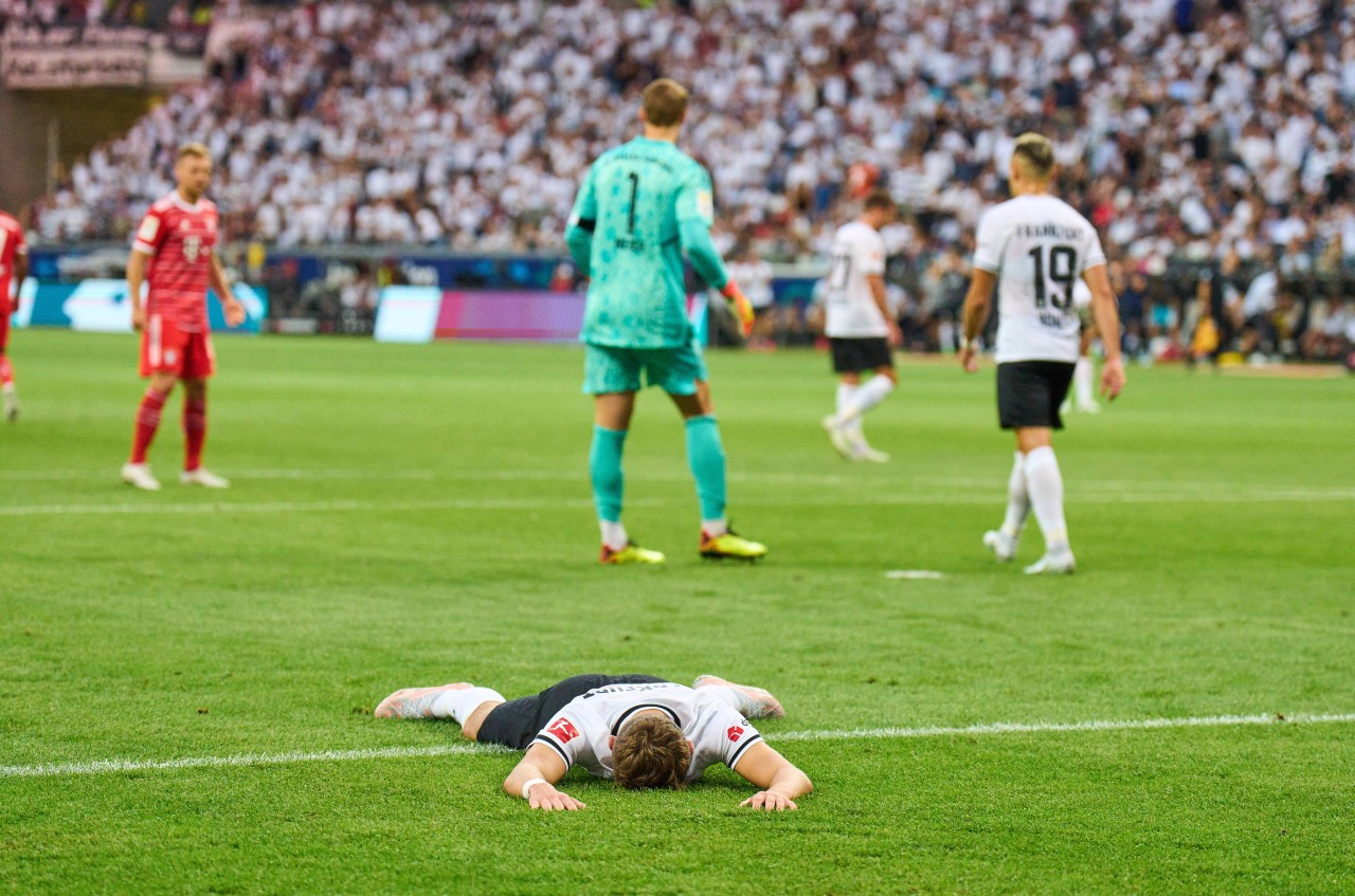 Wie der FC Schalke 04 vor zwei Jahren: Frankfurt geriet beim Eröffnungsspiel gegen Bayern München unter die Räder.