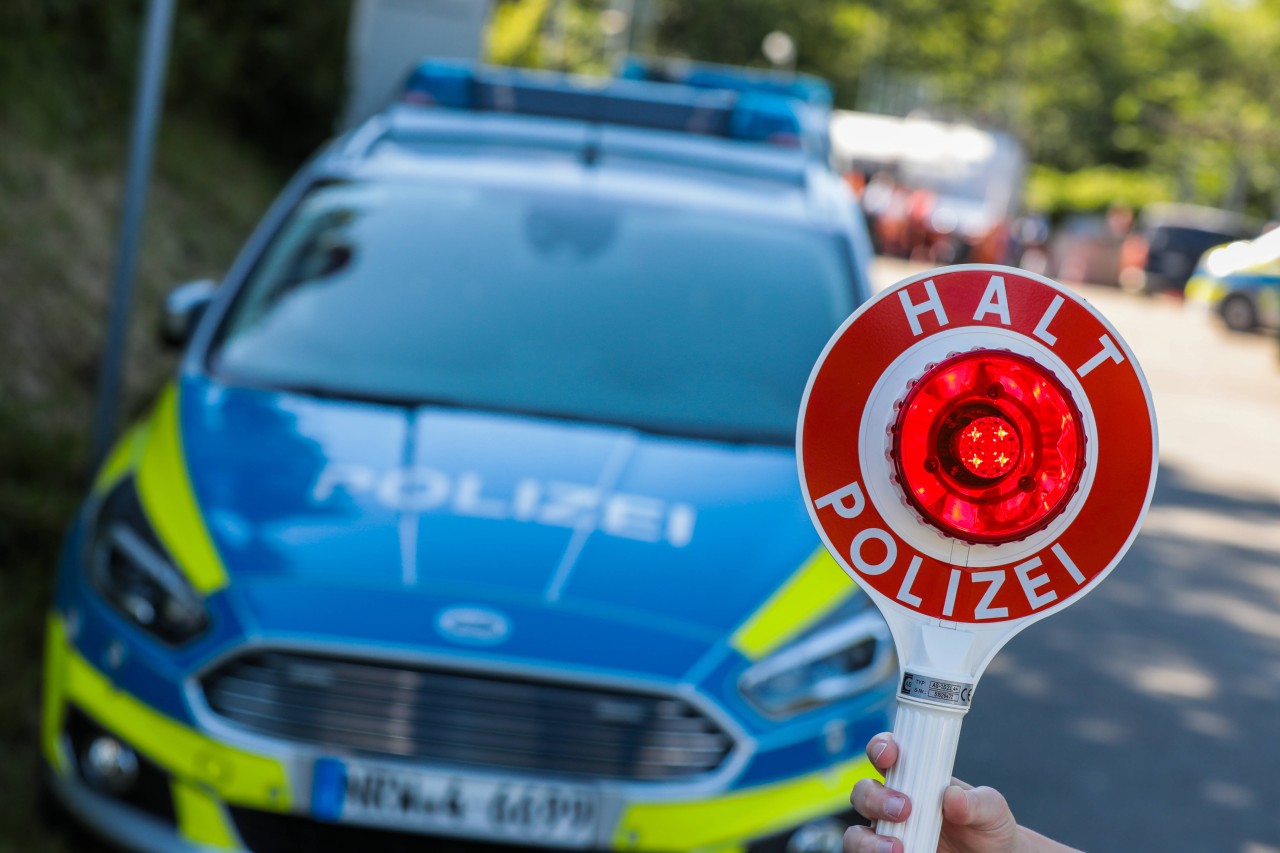 In Gelsenkirchen wurde ein Mann aus dem Verkehr gezogen. Dass er unter Drogen stand, versuchte er zu vertuschen. (Symbolbild)