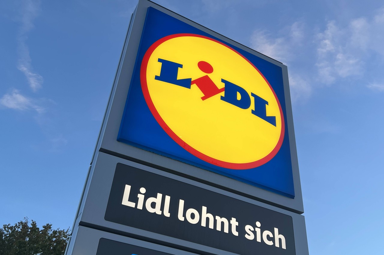 Mit einer Rabatt-Aktion von Lidl können Kunden jetzt einmalig günstiger tanken. (Symbolbild)