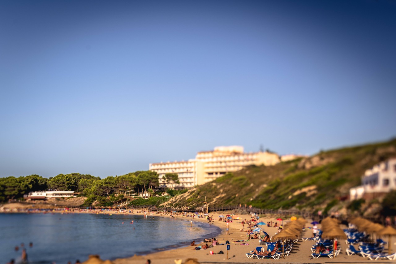 In Mallorca hat ein Mann für Aufruhr bei seiner Freundin und der Polizei gesorgt, weil er ihnen eine dicke fette Lüge aufgetischt hatte. (Symbolbild)