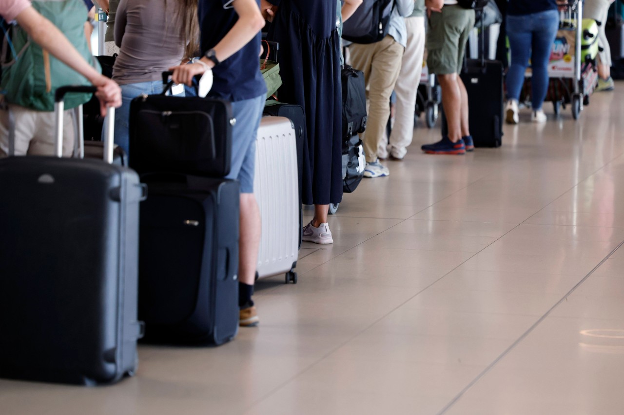 Keiner der Passagiere konnte seinen Koffer in der Türkei nach dem Flug in Empfang nehmen. (Symbolbild)