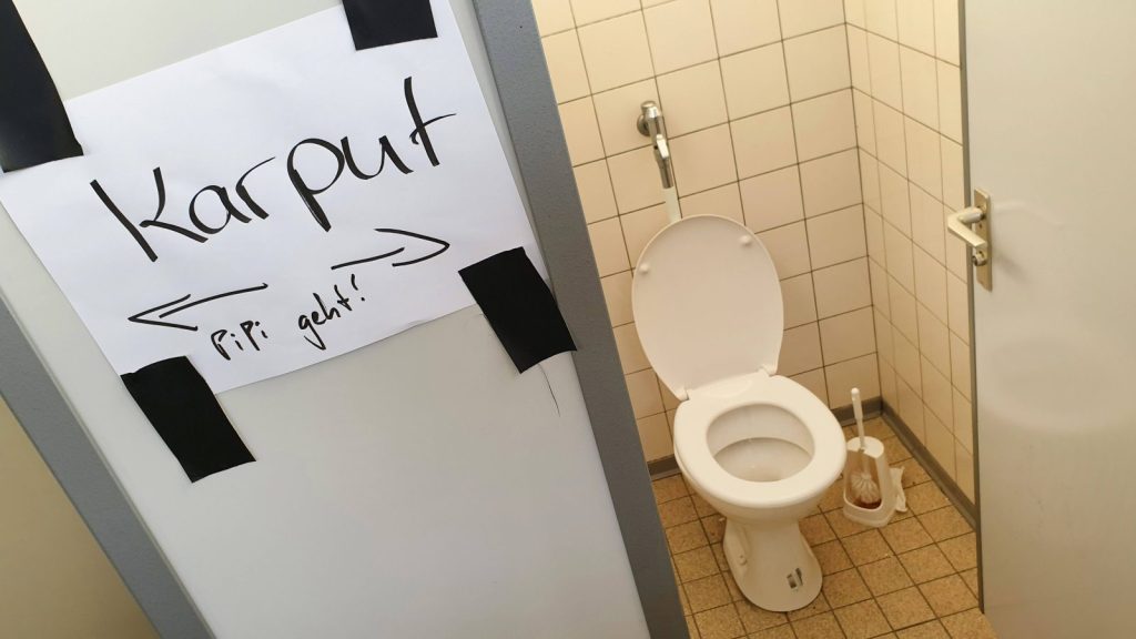 essen schultoilette