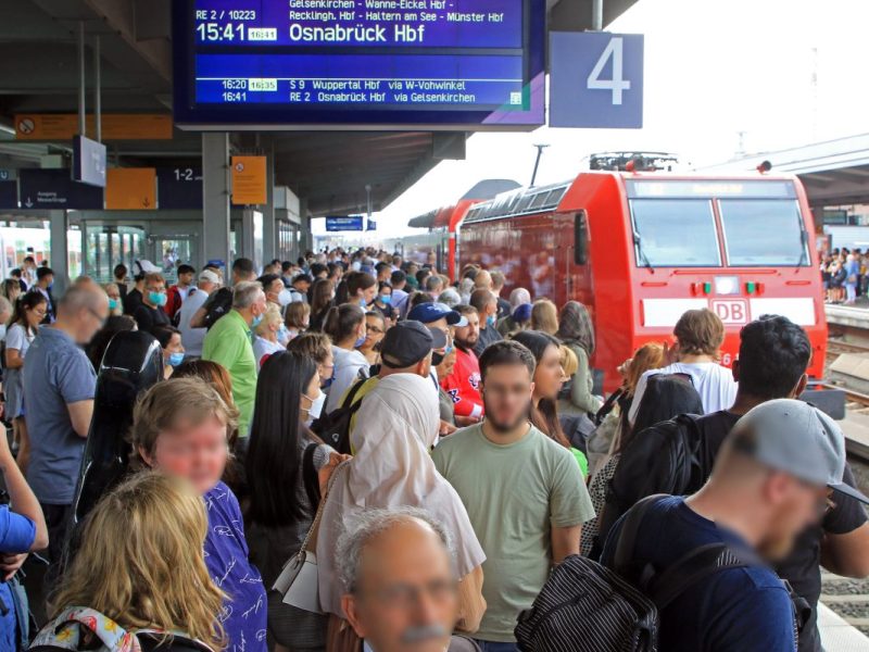 Deutsche Bahn mit zahlreichen Verspätungen.