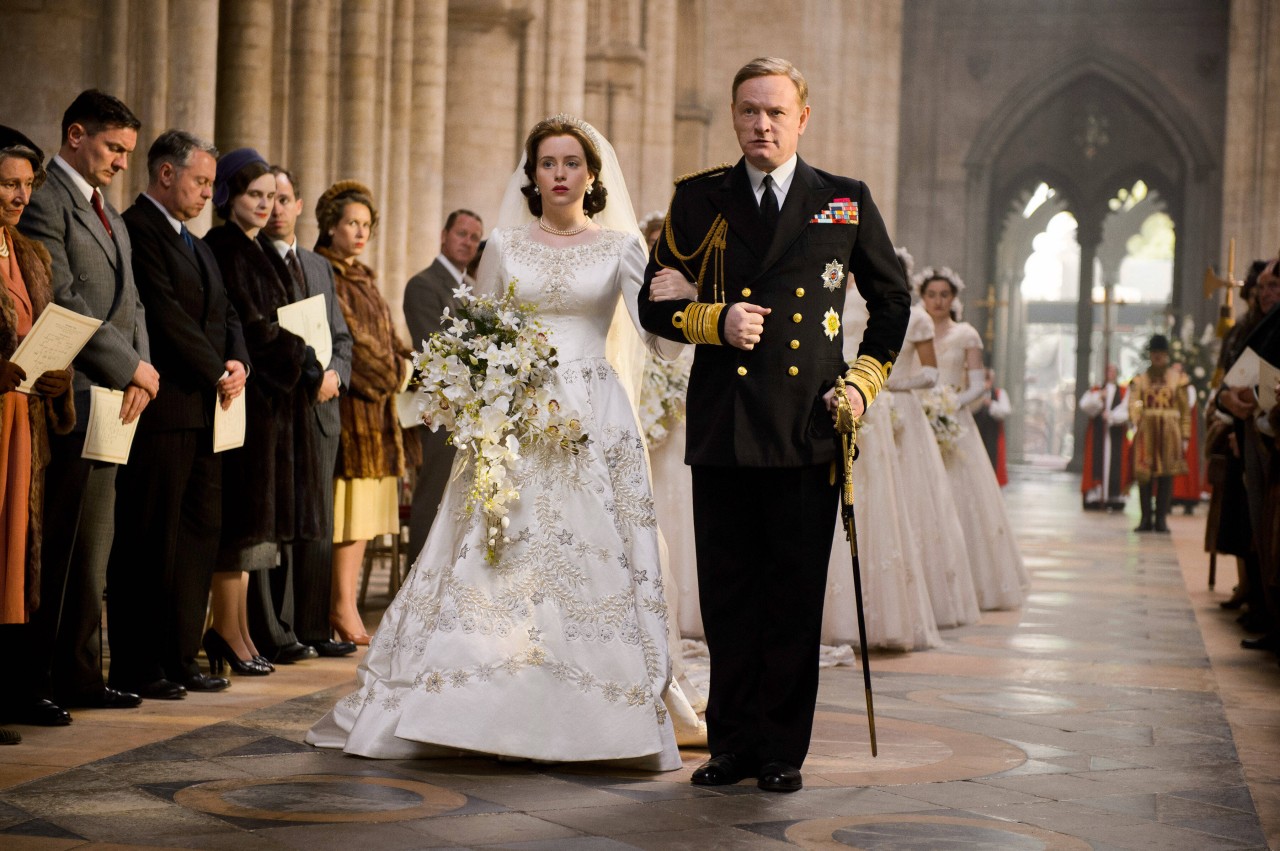 „The Crown“-Darstellerin Claire Foy packt über die harte Realität hinter den Palastmauern aus.