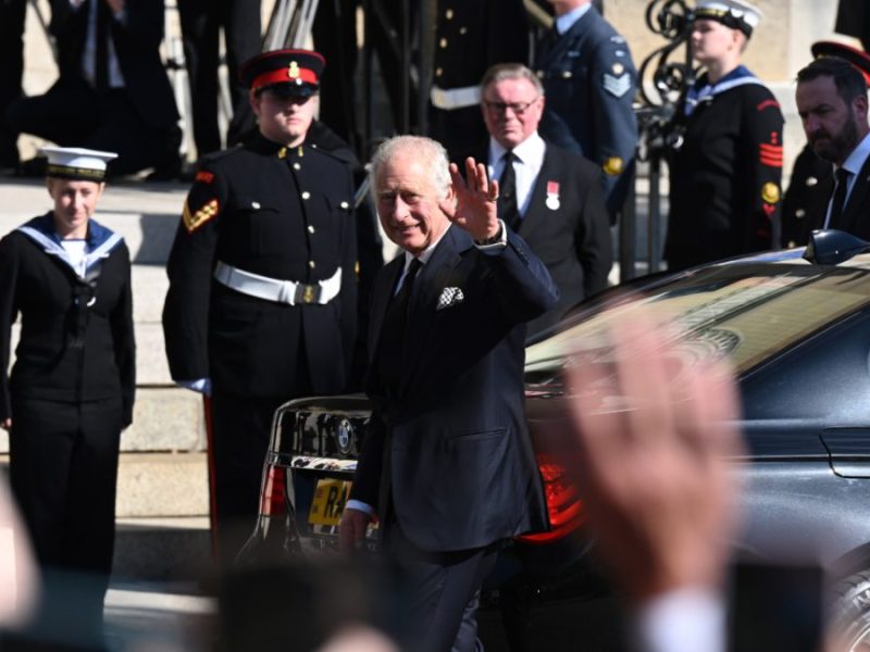 König Charles III. erregt großen Ärger in England.