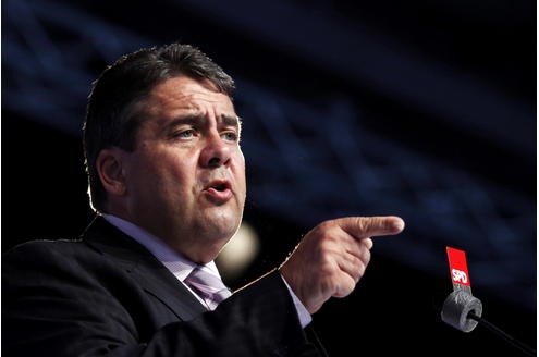 Kritik gabs dafür von SPD-Chef Sigmar Gabriel: Brüderle glänze durch Tatenlosigkeit. Mit dem Brüsseler Beschluss ist der Steinkohlekompromiss in Deutschland hinfällig. Dies ist in keiner Weise akzeptabel.