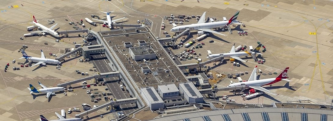 Flughafen Düsseldorf.jpg