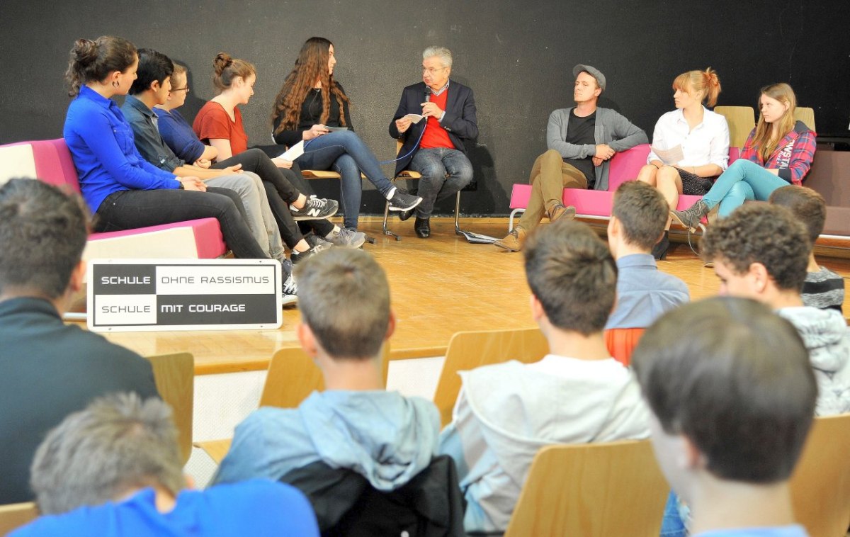 Gauß Gymnasium in Gelsenkirchen.jpg