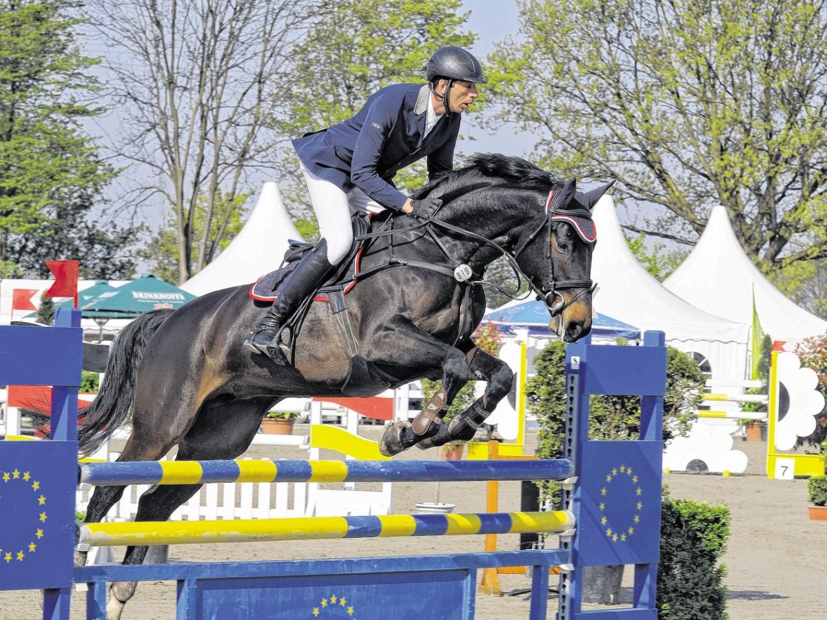 Reitturnier Massener Heide, 32_1 Springprüfung.jpg