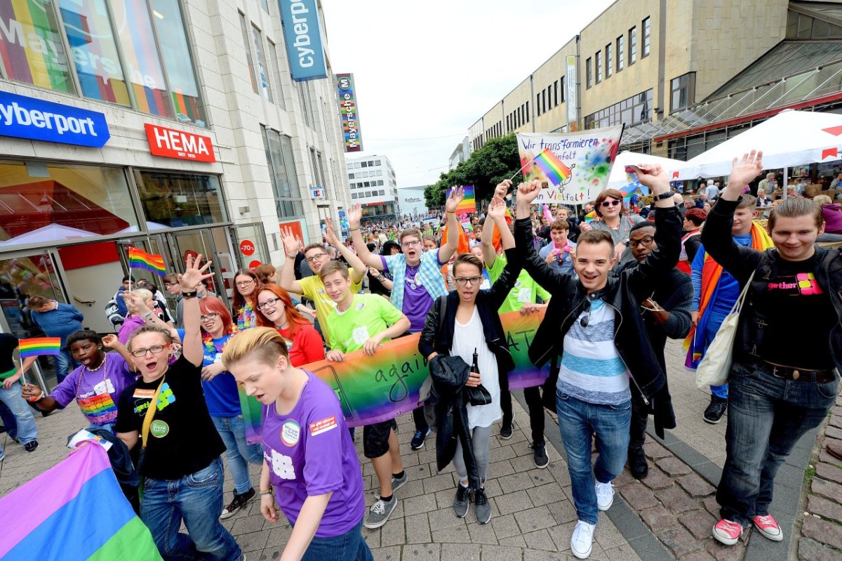 Ruhr Christopher Street Day Essen.jpg