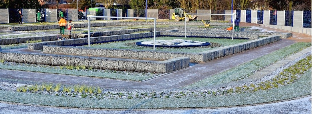 Schalke Friedhof.jpg