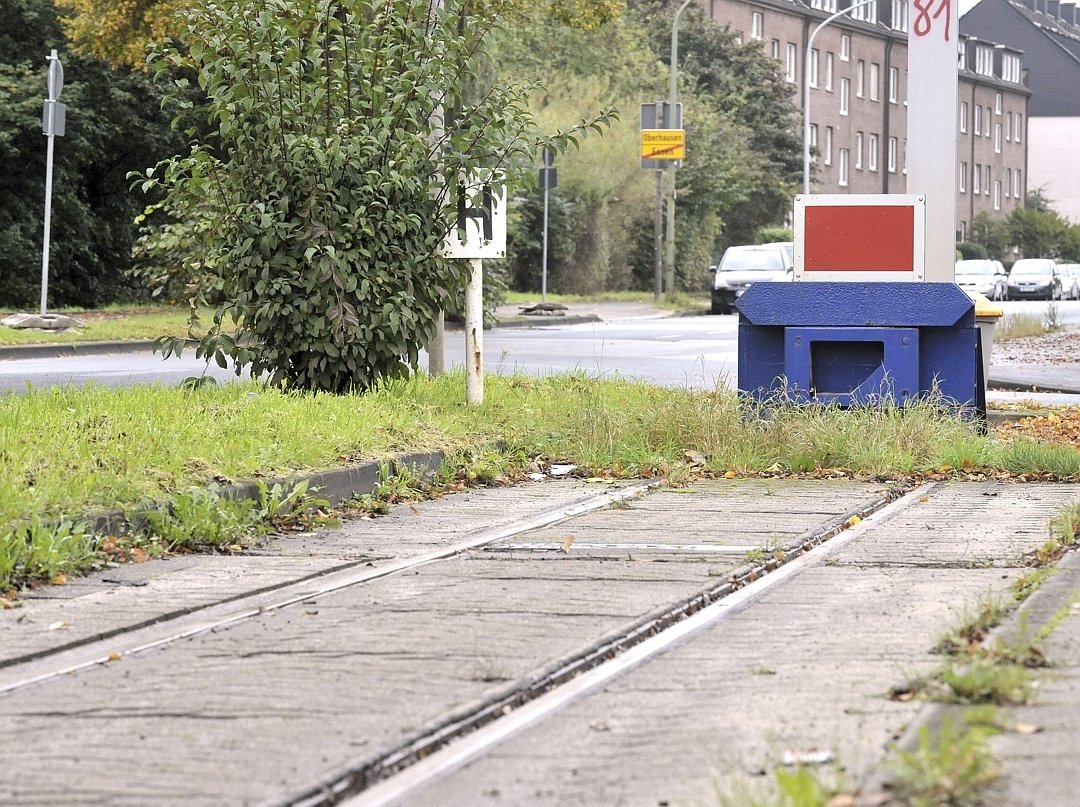 Straßenbahn in Oberhausen.jpg