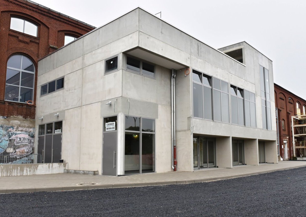 Turbinenhalle in Oberhausen.jpg