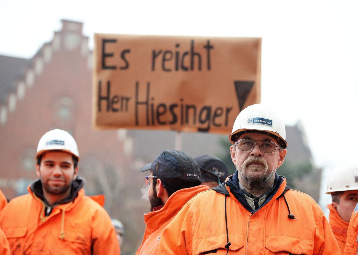 Warnstreik ThyssenKrupp Duisburg.jpg