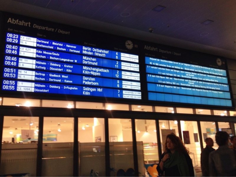 bahn_Essen.JPG