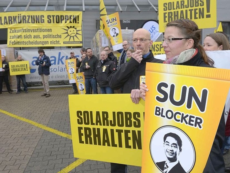 ...ab April radikal zusammenzustreichen. Der Bundesverband Solarwirtschaft e.V. (BSW-Solar)...