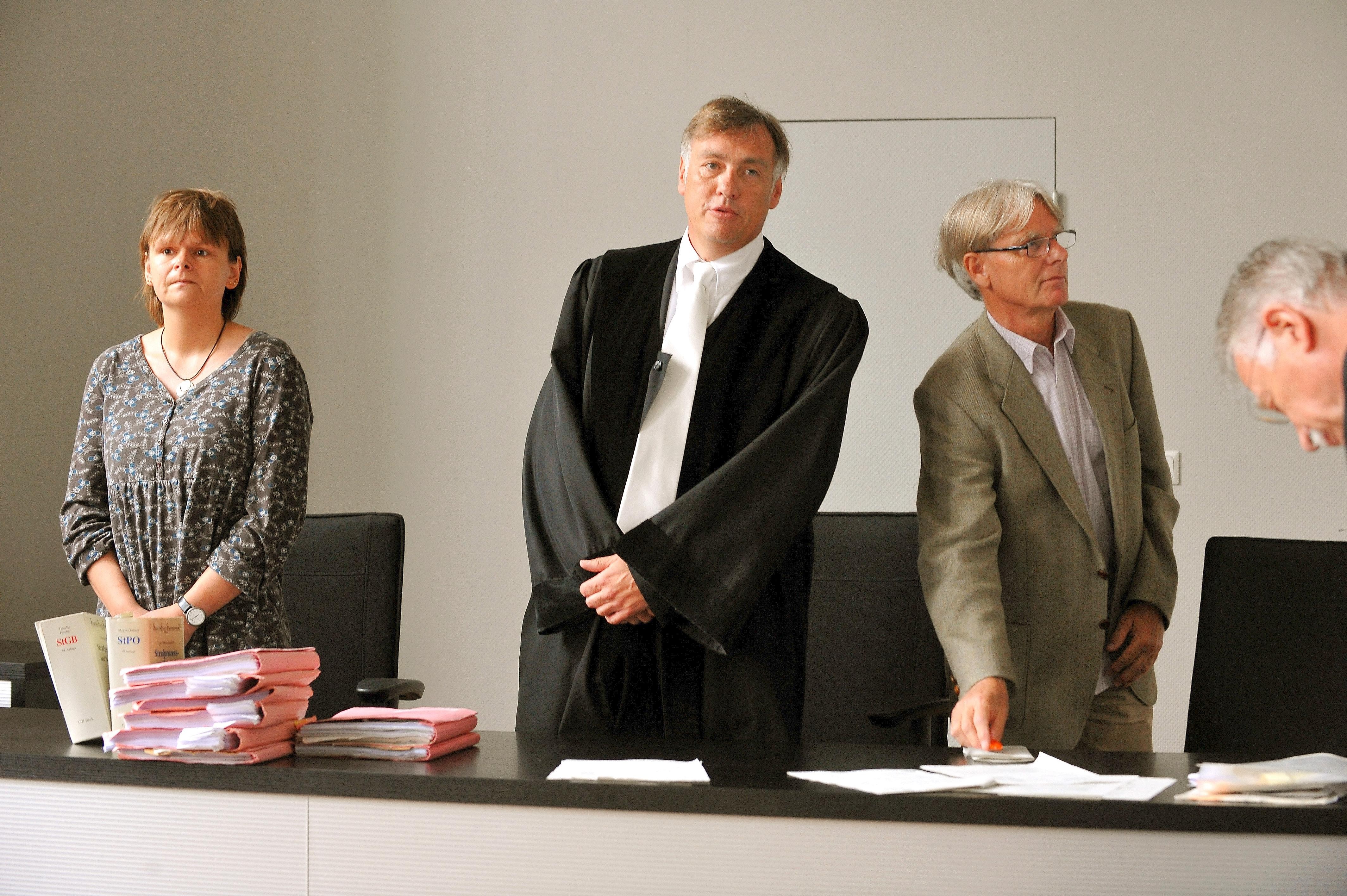 Prozessauftakt am Amtsgericht Duisburg gegen zwei 18 und 23-jährige Hacker. Foto: Stephan Eickershoff / WAZ FotoPool