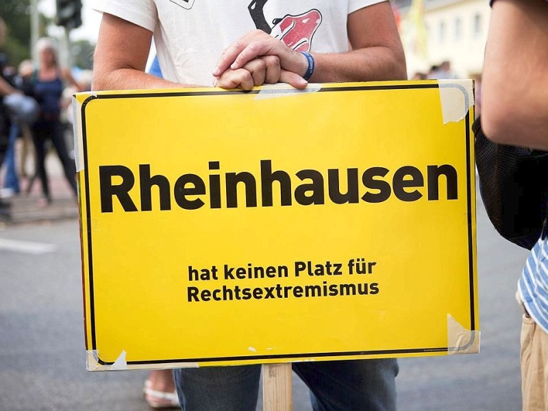 Zahlreiche Duisburger Bürger bezogen gegen die Demo der Rechtspopulisten Stellung.