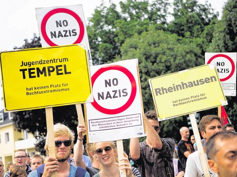 Zahlreiche Duisburger Bürger bezogen gegen die Demo der Rechtspopulisten Stellung.