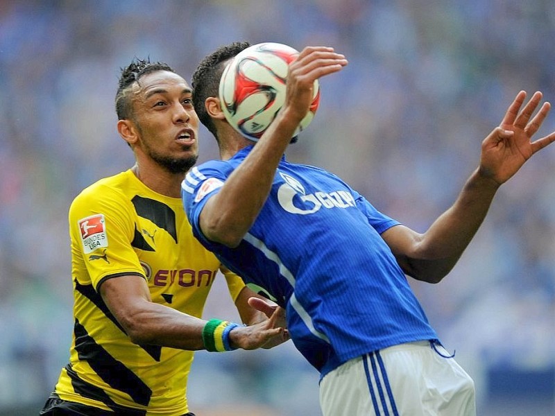Im 145. Revierderby zwischen Schalke 04 und Borussia Dortmund gingen die Schalker schon früh in der ersten Hälfte in Führung. Es trafen Joel Matip und Eric-Maxim Choupou-Moting. Der Anschlusstreffer von BVB-Stürmer Pierre-Emerick Aubameyang reichte für die Borussia nicht, um das Spiel zu drehen.