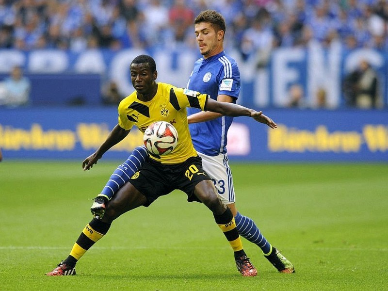 Im 145. Revierderby zwischen Schalke 04 und Borussia Dortmund gingen die Schalker schon früh in der ersten Hälfte in Führung. Es trafen Joel Matip und Eric-Maxim Choupou-Moting. Der Anschlusstreffer von BVB-Stürmer Pierre-Emerick Aubameyang reichte für die Borussia nicht, um das Spiel zu drehen.
