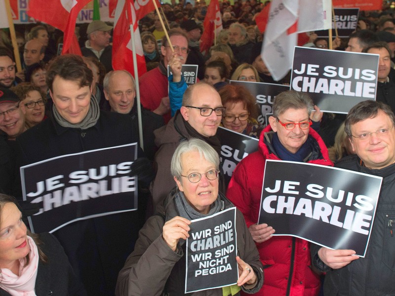 Wie schon bei der Demo in Köln vor einer Woche wurde auch in Düsseldorf...