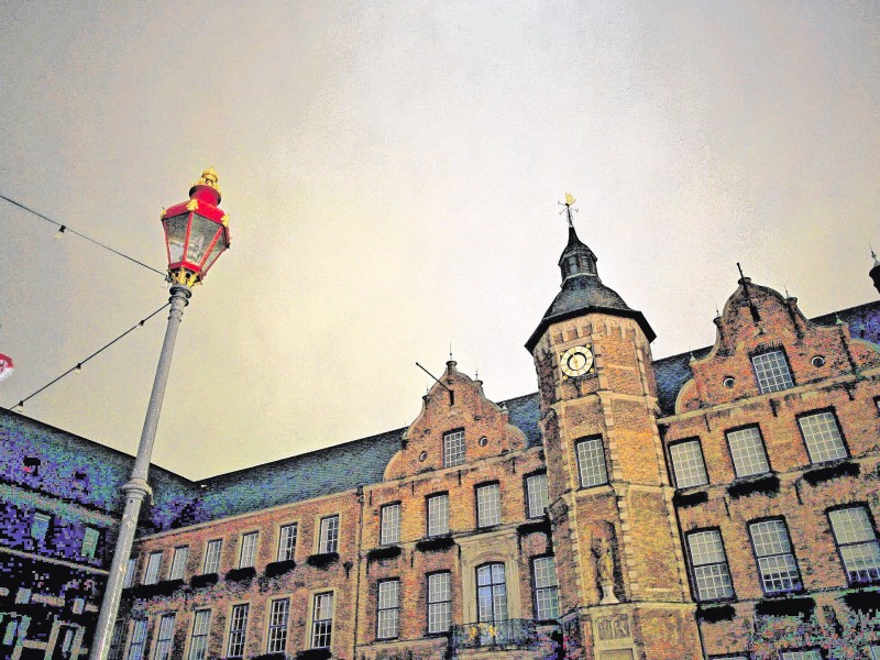 ... das Alte Rathaus in der Altstadt blieben dunkel.