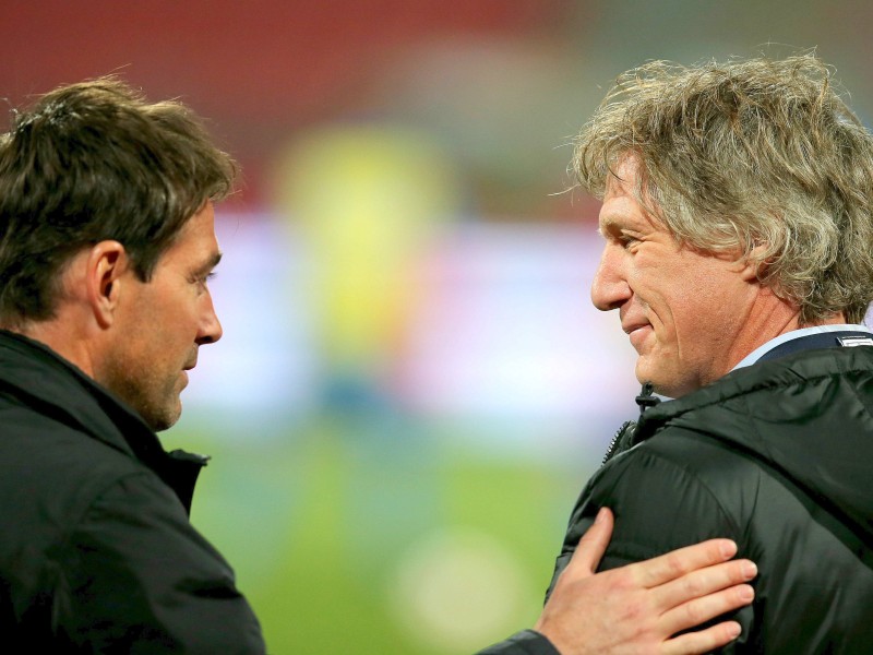 Der 1. FC Nürnberg hat auch das Heimspiel gegen den VfL Bochum verloren und verharrt in der 2. Fußball-Bundesliga durch die nächste Enttäuschung weiter im Tabellenmittelfeld. Die Franken zogen am Montag gegen die von Ex-Coach Gertjan Verbeek trainierten Bochumer mit 1:2 (0:1) den Kürzeren. Marco Terrazzino (38. Minute) und Zweitliga-Toptorjäger Simon Terodde (64.) trafen für die Gäste, die in der Tabelle am FCN vorbeizogen. Der Anschlusstreffer durch den eingewechselten Peniel Mlapa (70.) verhinderte vor 25 528 Zuschauern die dritte Nürnberger Niederlage in Serie nicht. Bochum blieb im sechsten Spiel nacheinander ungeschlagen und ist nun Achter.