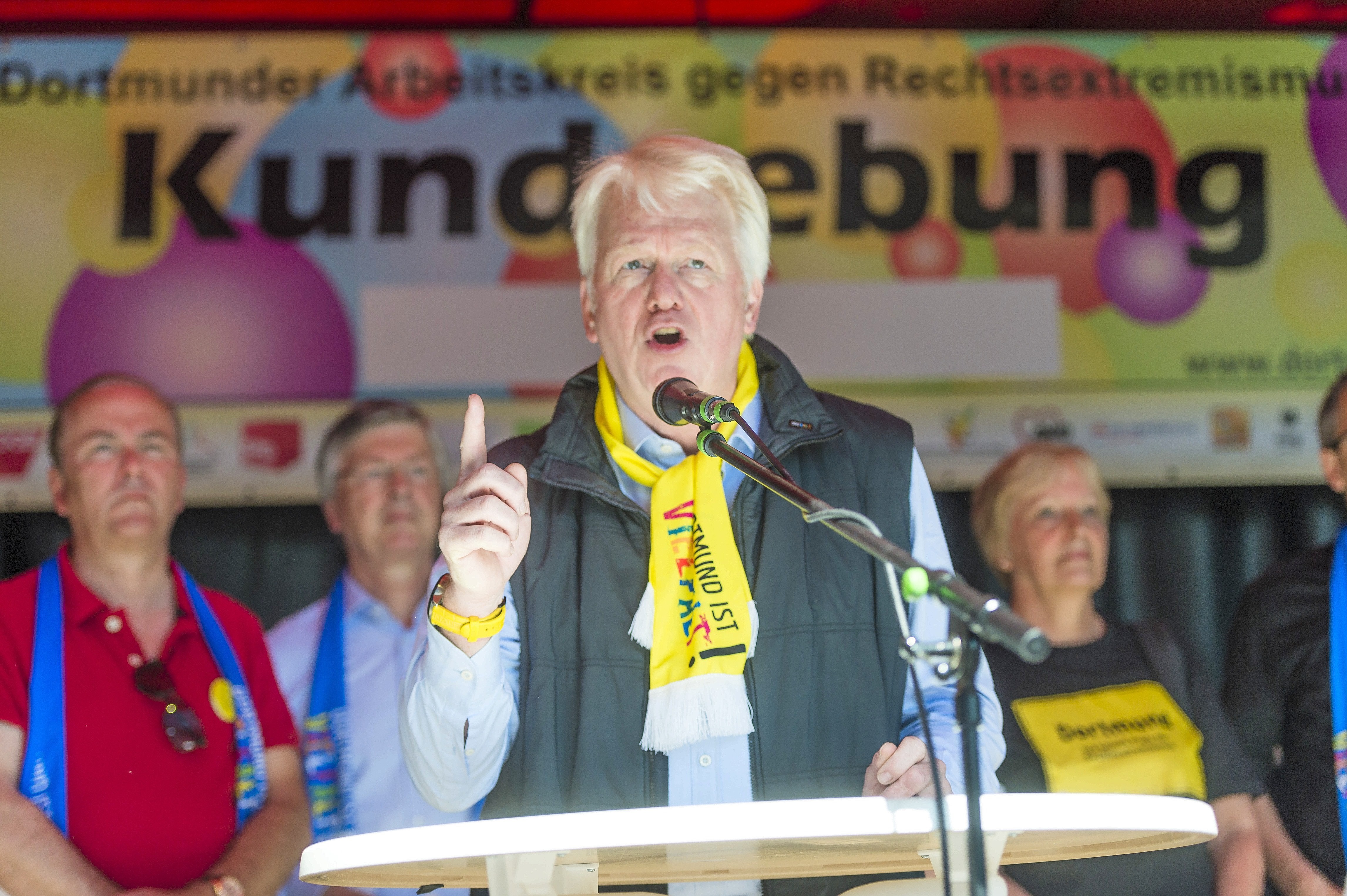 Rund 1000 Neonazis marschierten am 4.6. durch Dortmund.