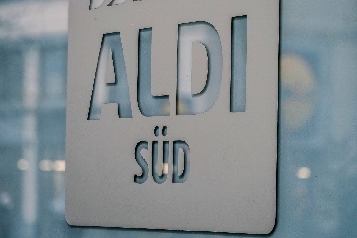 Duisburg Aldi Logo Symbolbild