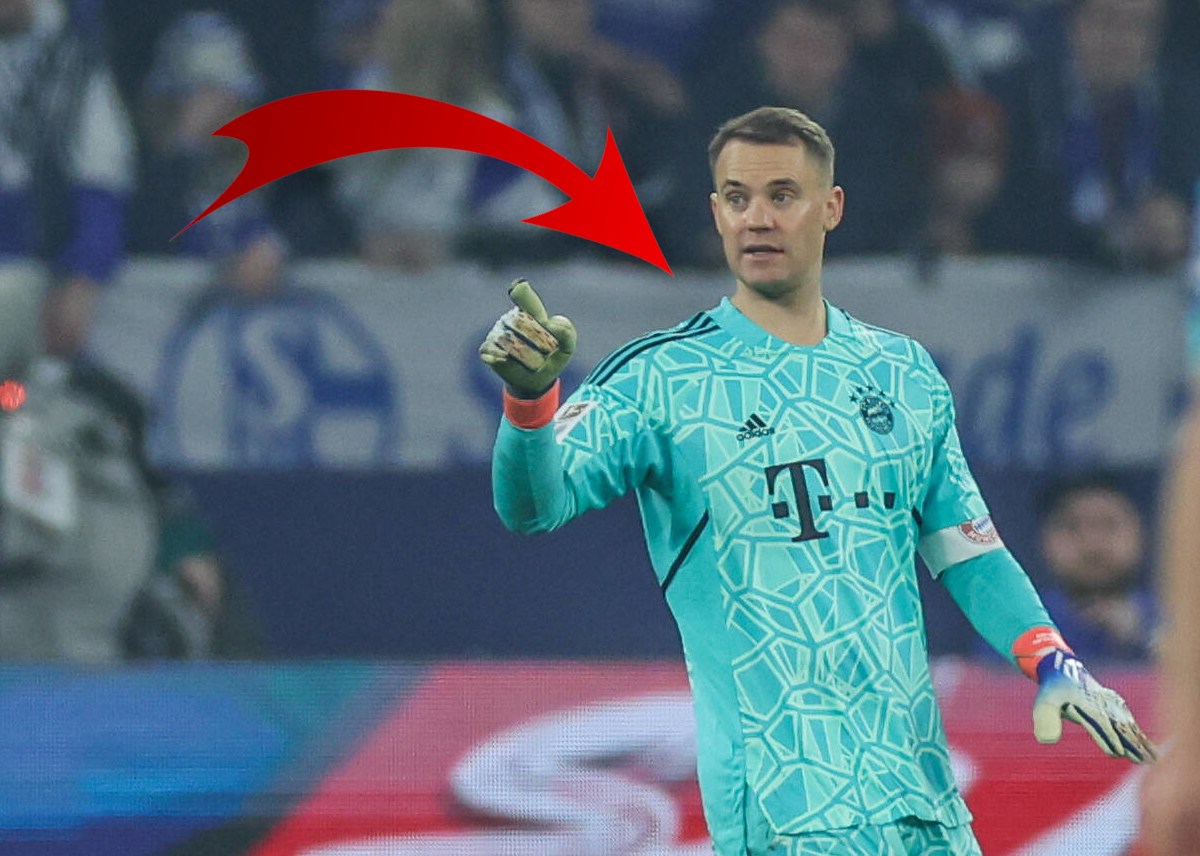 Manuel Neuer im Stadion seines Ex-Klubs FC Schalke 04.