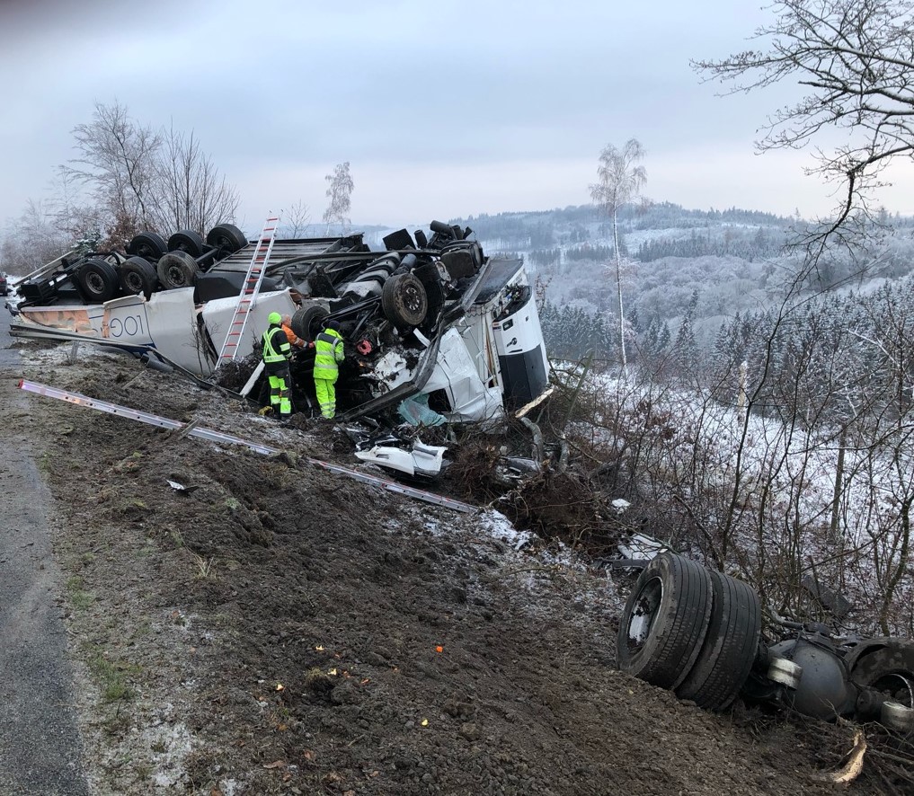 Wetter in NRW: Heftiger Unfall nach Glatteis