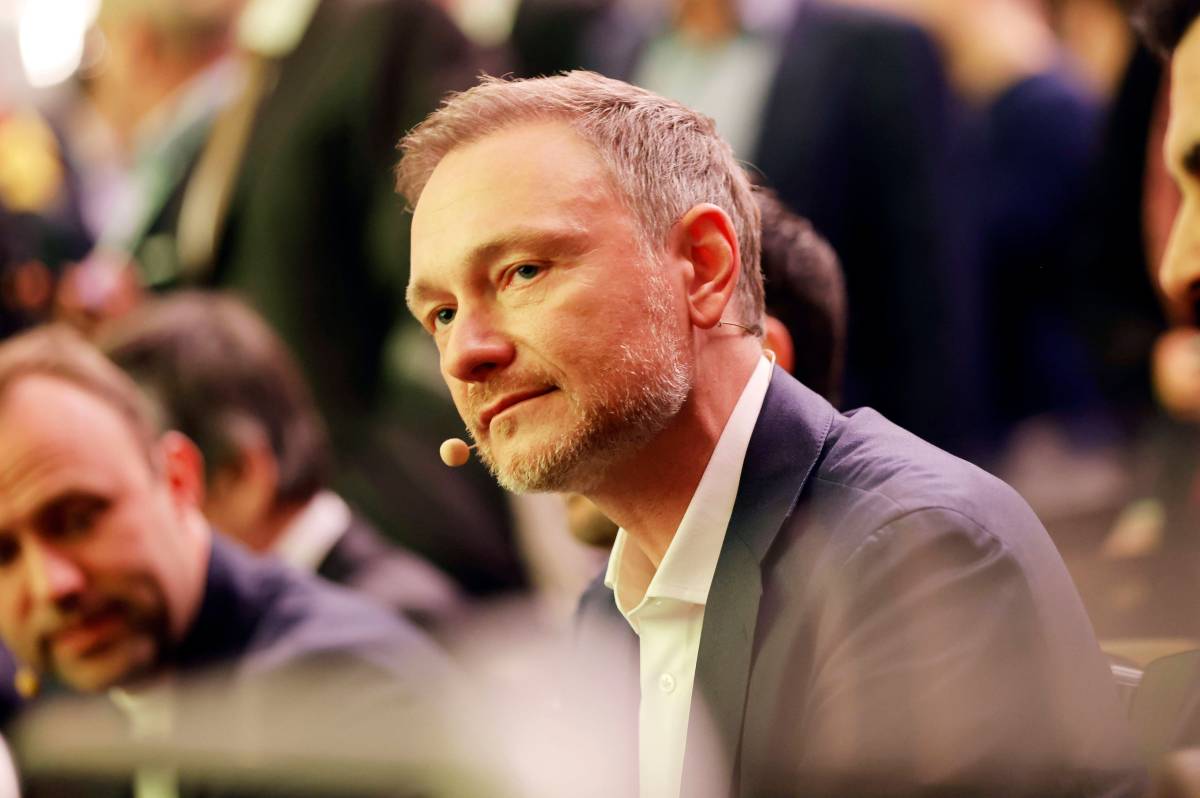 Christian Lindner sendete eine Videobotschaft an die Bank, die sein privates Haus finanzierte. Die Staatsanwaltschaft ermittelt, ob die Aufhebung seiner Abgeordneten-Immunität beantragt werden soll.