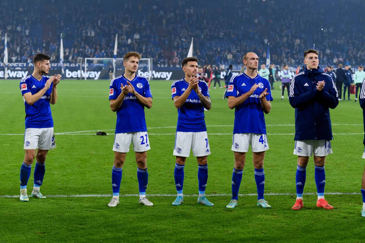 Beim FC Schalke 04 könnten einige Stars auf die Tribüne wandern.