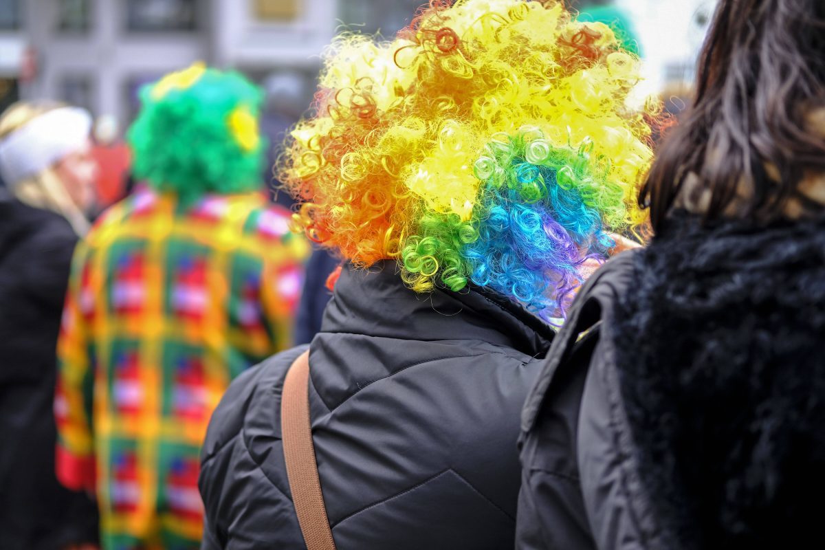 Essen Besucher schimpfen über Rosenmontagszug "Traurige Kinder