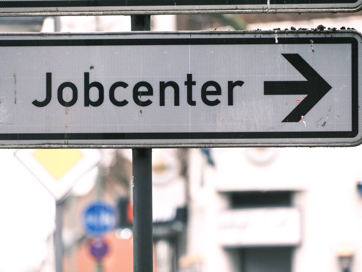 Das Jobcenter bezahlt BÃ¼rgergeld-EmpfÃ¤ngern die Miete und die Heizungskosten. In manchen Wohnkonstellationen kÃ¶nnen allerdings Fehler auftreten.