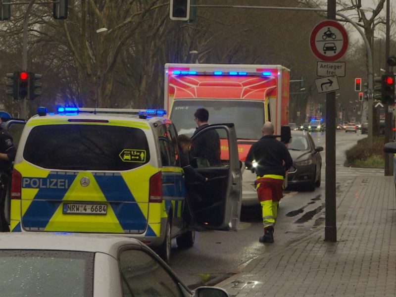 Recklinghausen Polizei und Krankenwagen