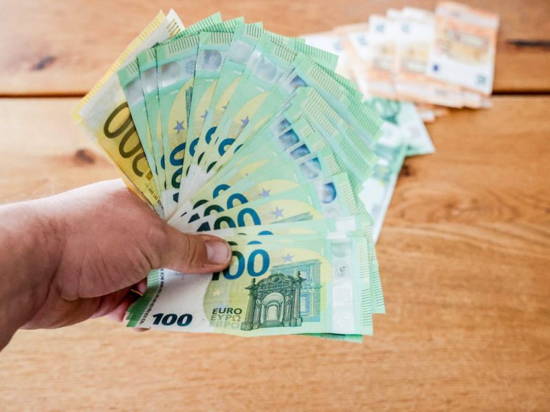 Kriegen Pensionäre die 3000 Euro Inflationsprämie. Offenbar ja!