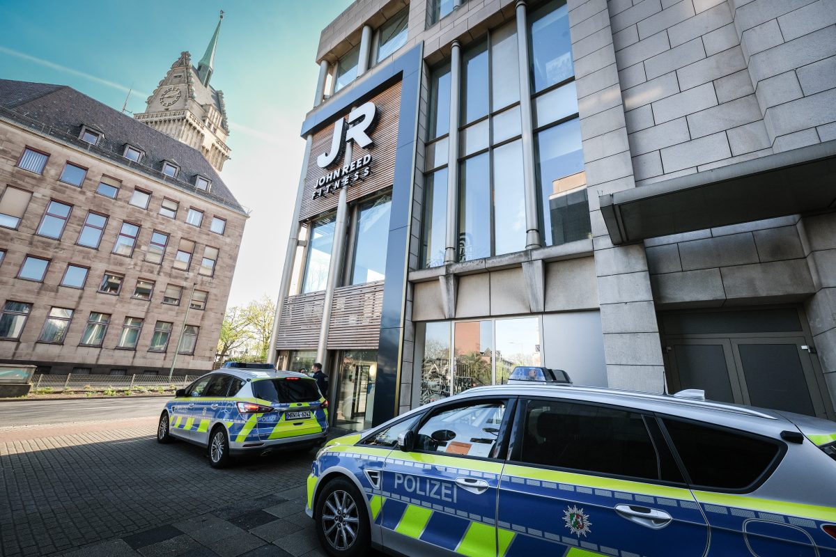 Duisburg John Reed Fitnessstudio Polizei