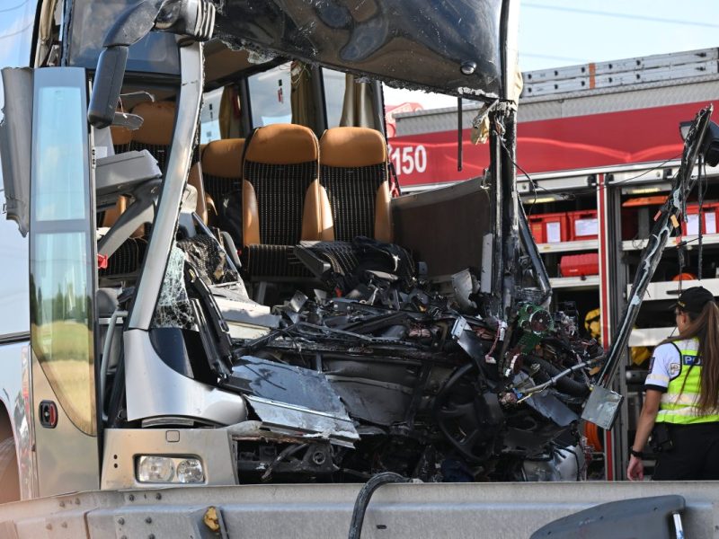 verunglückter Reisebus in Tschechien